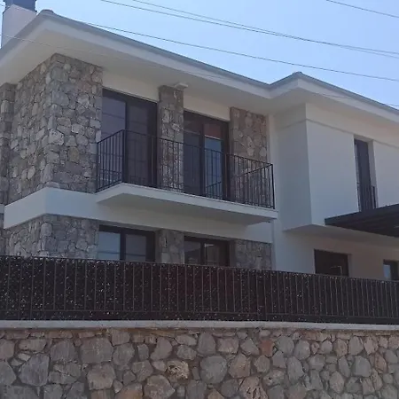 Vila Sekihouse *